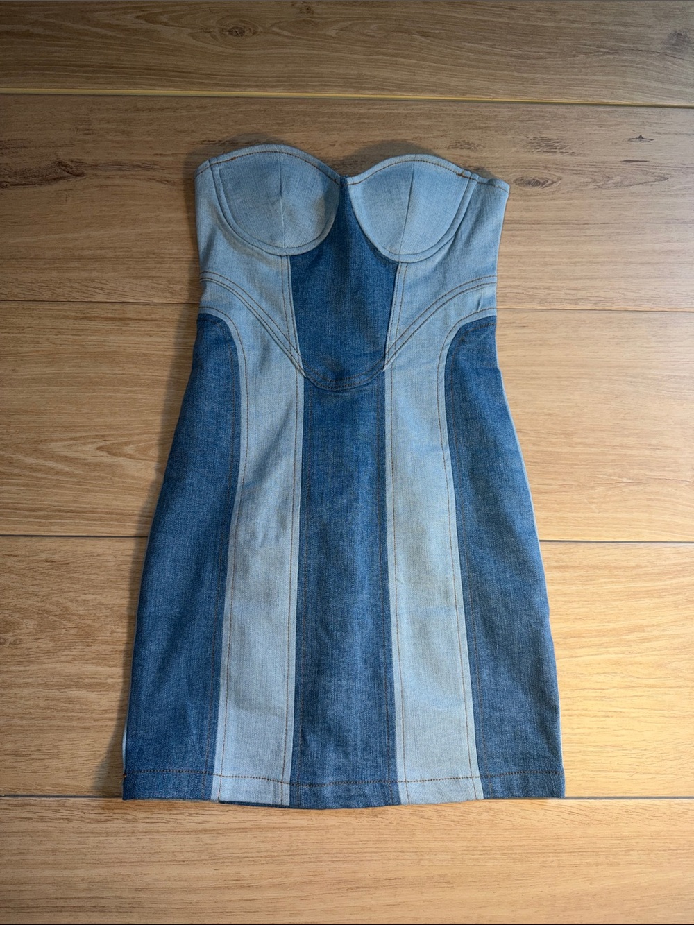 Lily’s Closet denim  Strapless Panel Dress in Two-Tone Blue size small NWOT